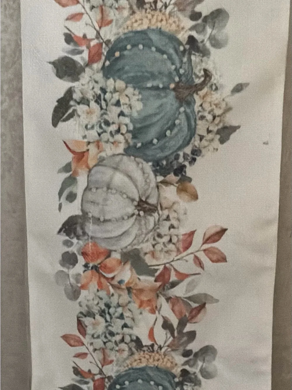 N/A table runner